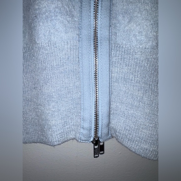J.Crew 100% Merino Wool Back-Zipped Crewneck Sweater in Light Blue - Size Large - Picture 8 of 12